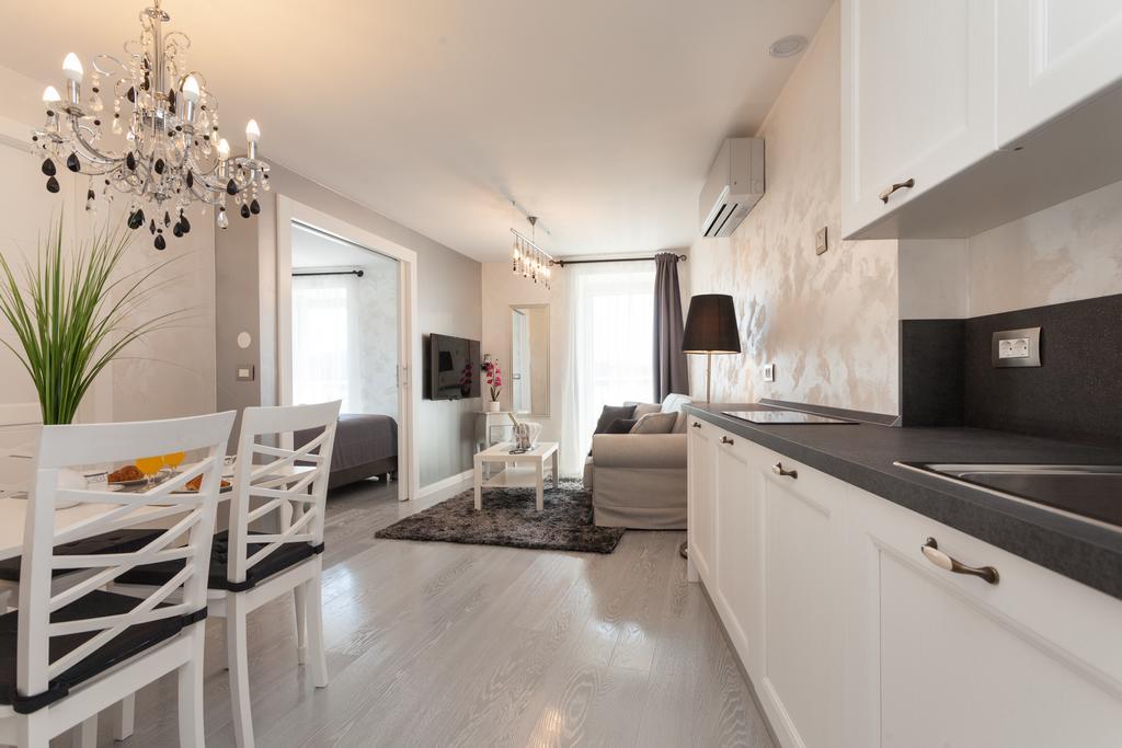 Royal Apartments Ρόβινι Εξωτερικό φωτογραφία