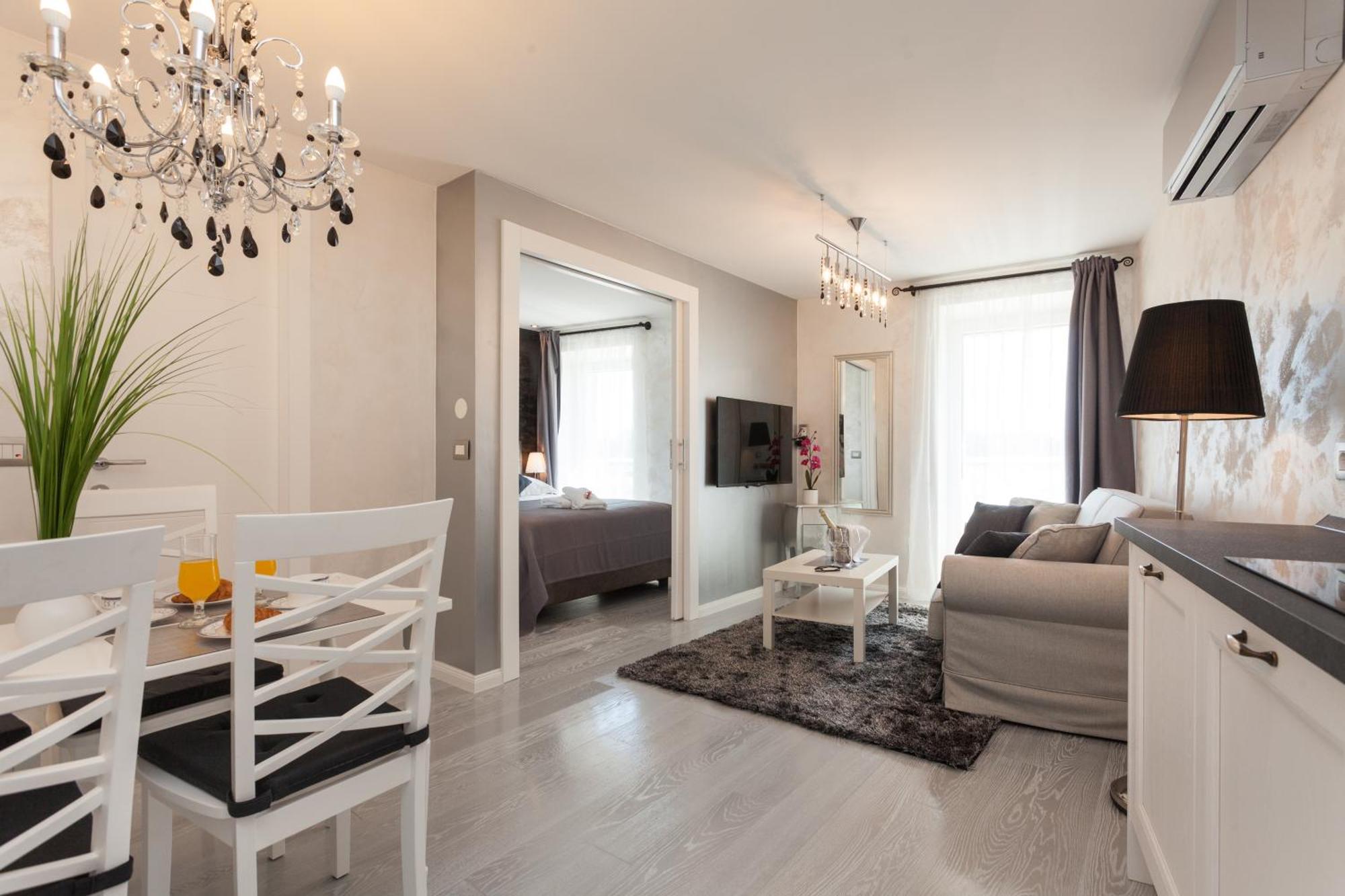 Royal Apartments Ρόβινι Εξωτερικό φωτογραφία