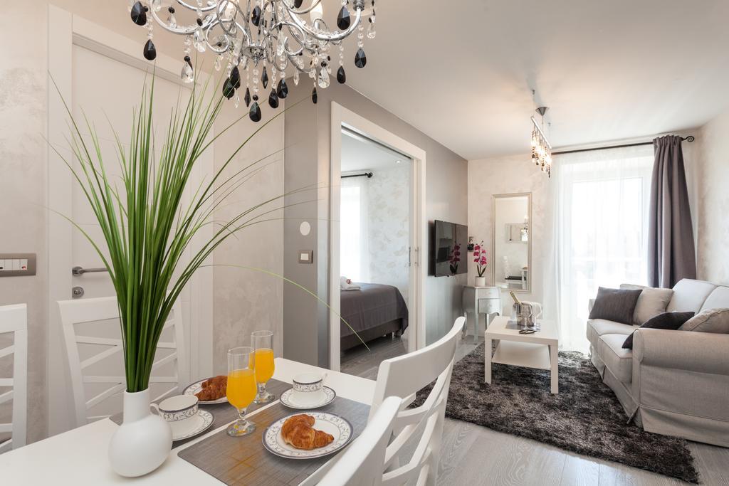 Royal Apartments Ρόβινι Εξωτερικό φωτογραφία